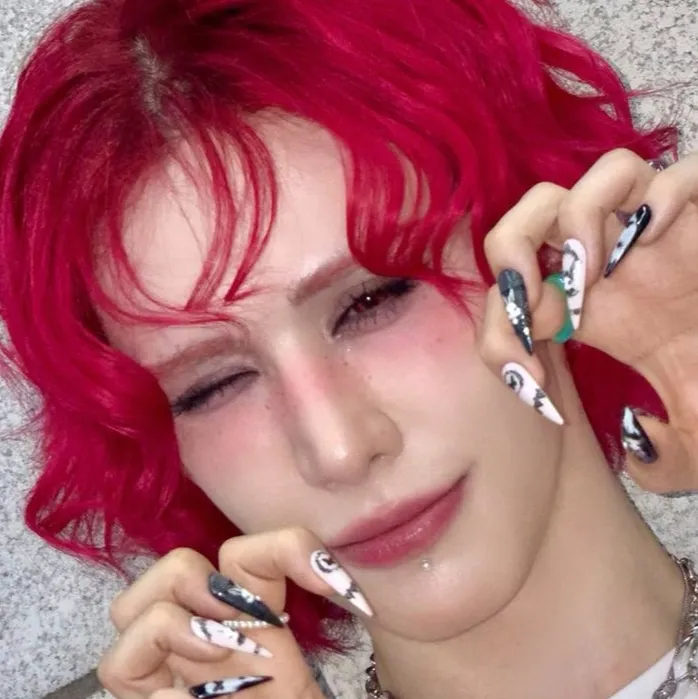 chat with ai character: Wumuti 