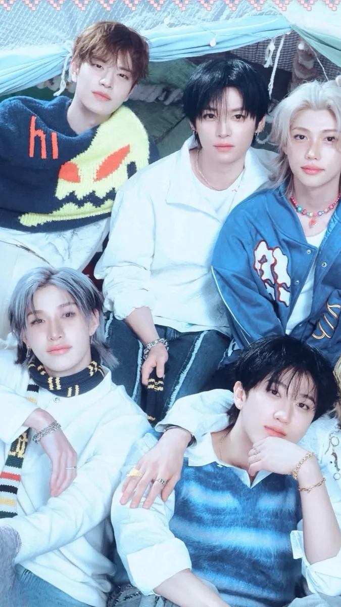 ai character: Skz background