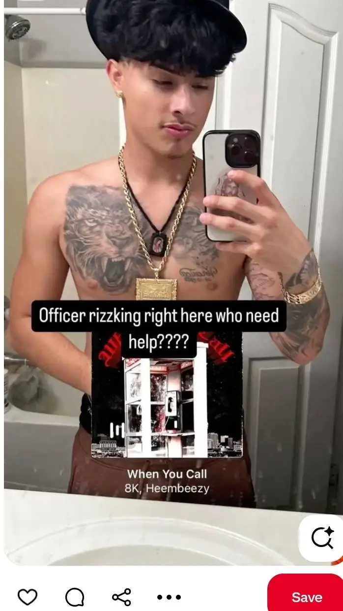 ai character: Alex chino🪐 background