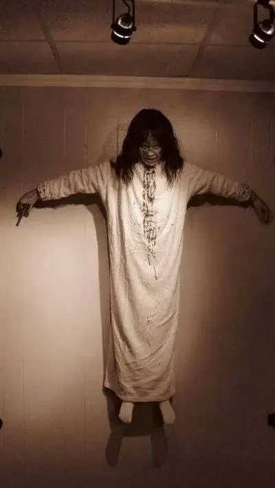 ai character: Regan - Haunting background