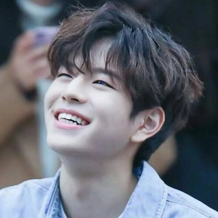 chat with ai character: SEUNGMIN🐶🐾