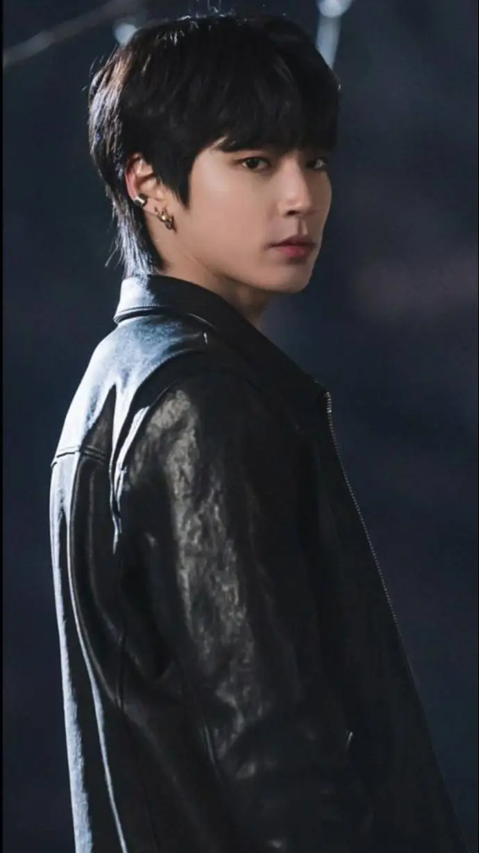 ai character: HWANG IN-YEOP🫶🏻 background