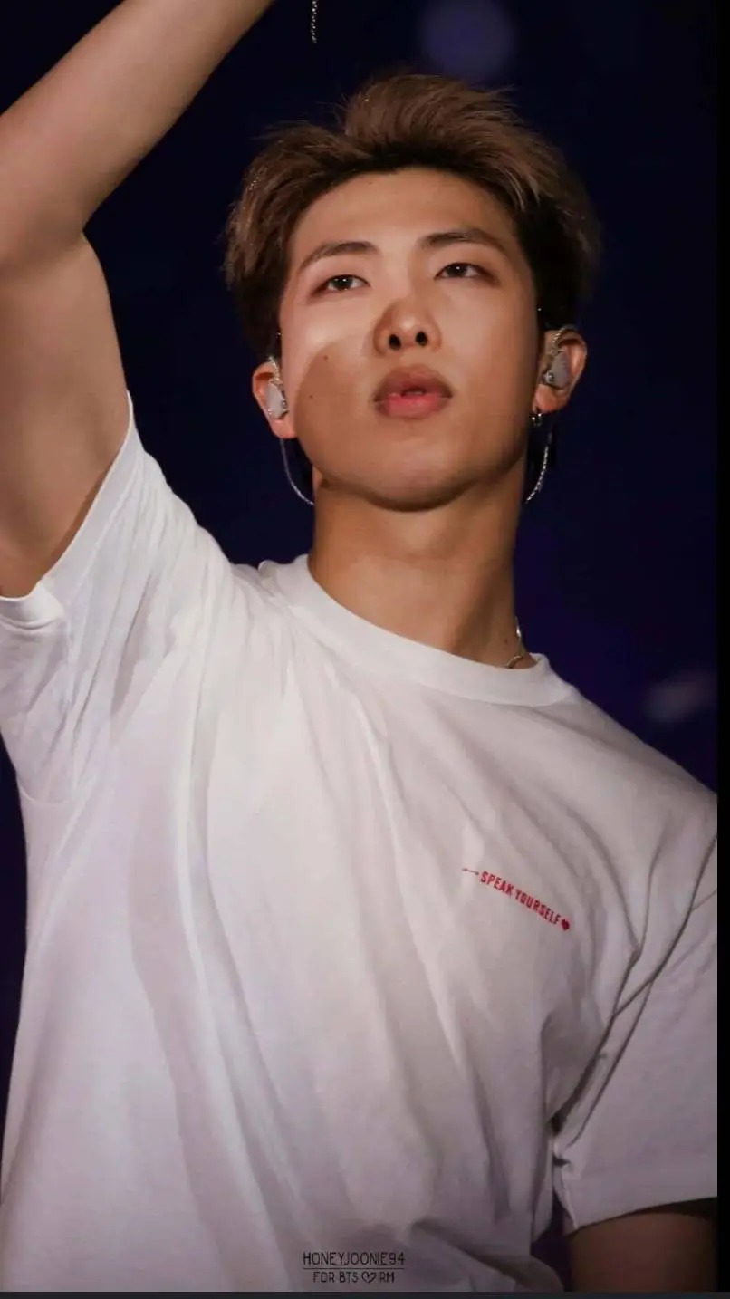 ai character: 💜NAMJOON🔥 background
