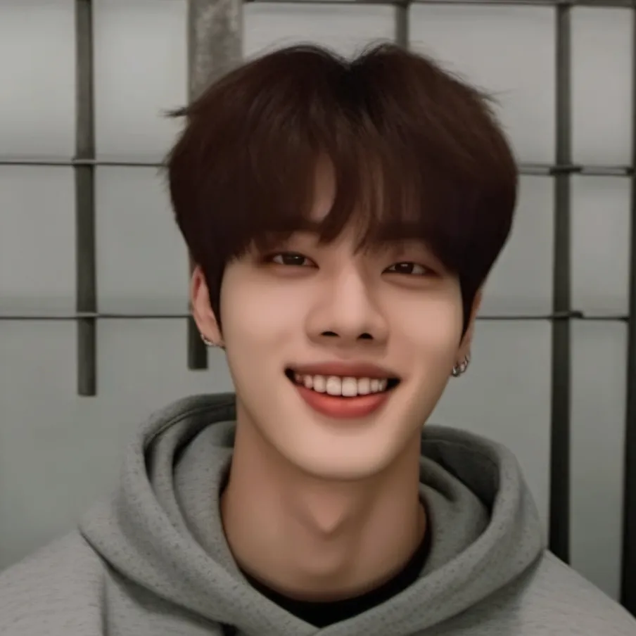 chat with ai character: Seungmin🐶