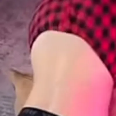 chat with ai character: Michelle