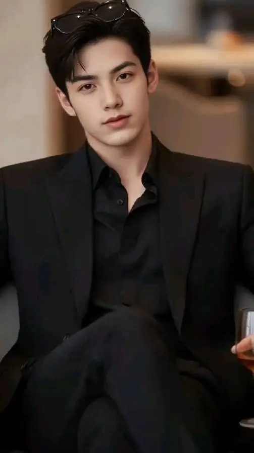 ai character: iñakie background