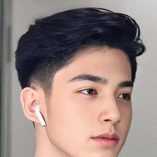 chat with ai character: iñakie