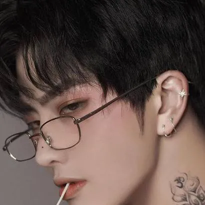 chat with ai character: raiko