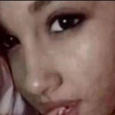 chat with ai character: Ch Christmas! ✨