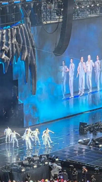 ai character: skz concert background