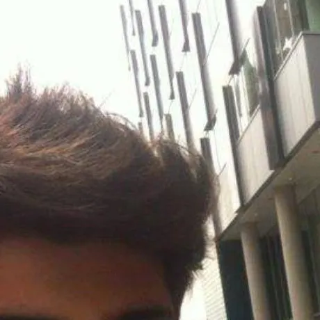 chat with ai character: Zayn Malik 