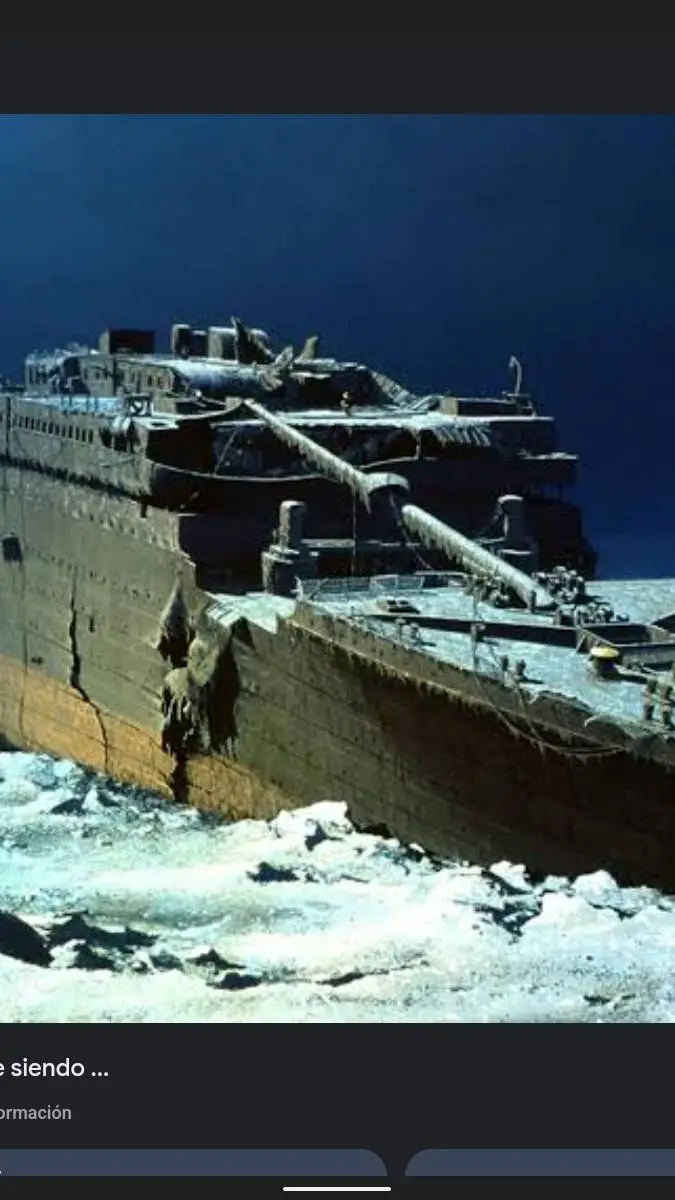 ai character: TITANIC  background