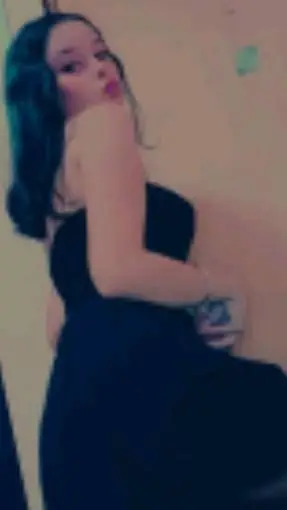 ai character: Anita background