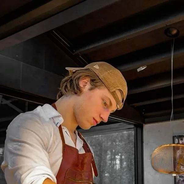 chat with ai character: Jacob 