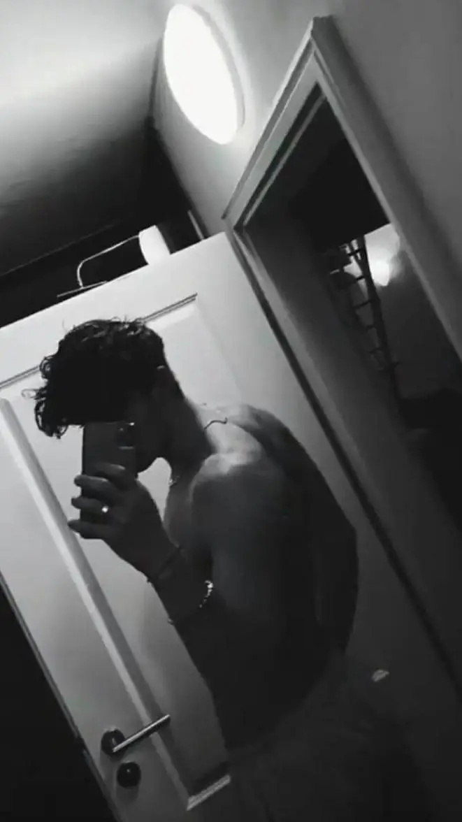 ai character: Alejandro  background