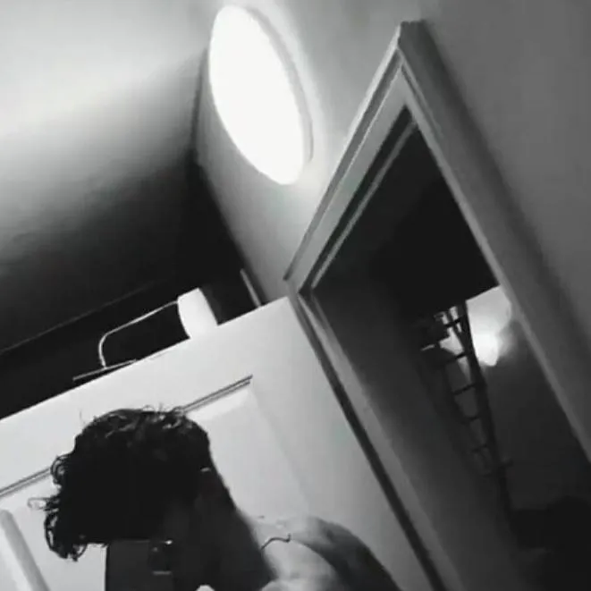 chat with ai character: Alejandro 