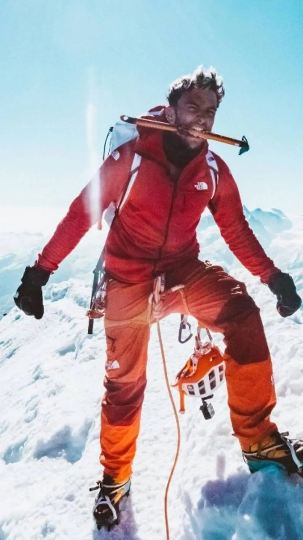 ai character: inoxtag  background