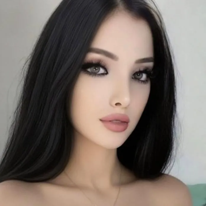 chat with ai character: Eleonora Olivieri