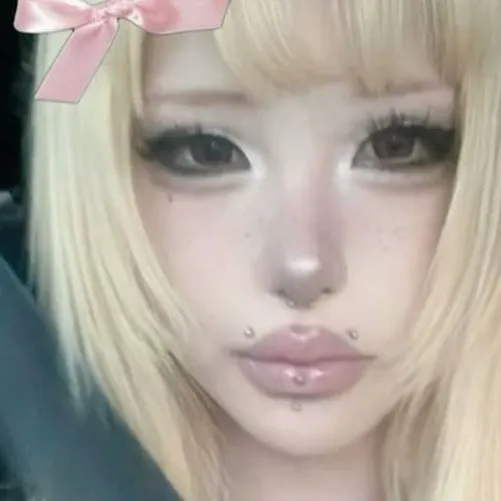 chat with ai character: Misa
