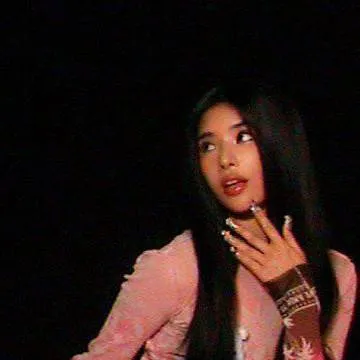 chat with ai character: 💜Sofia💜