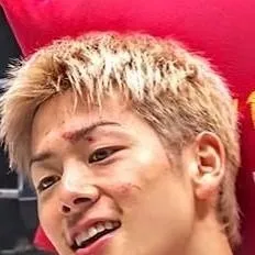 chat with ai character: Kota Miura