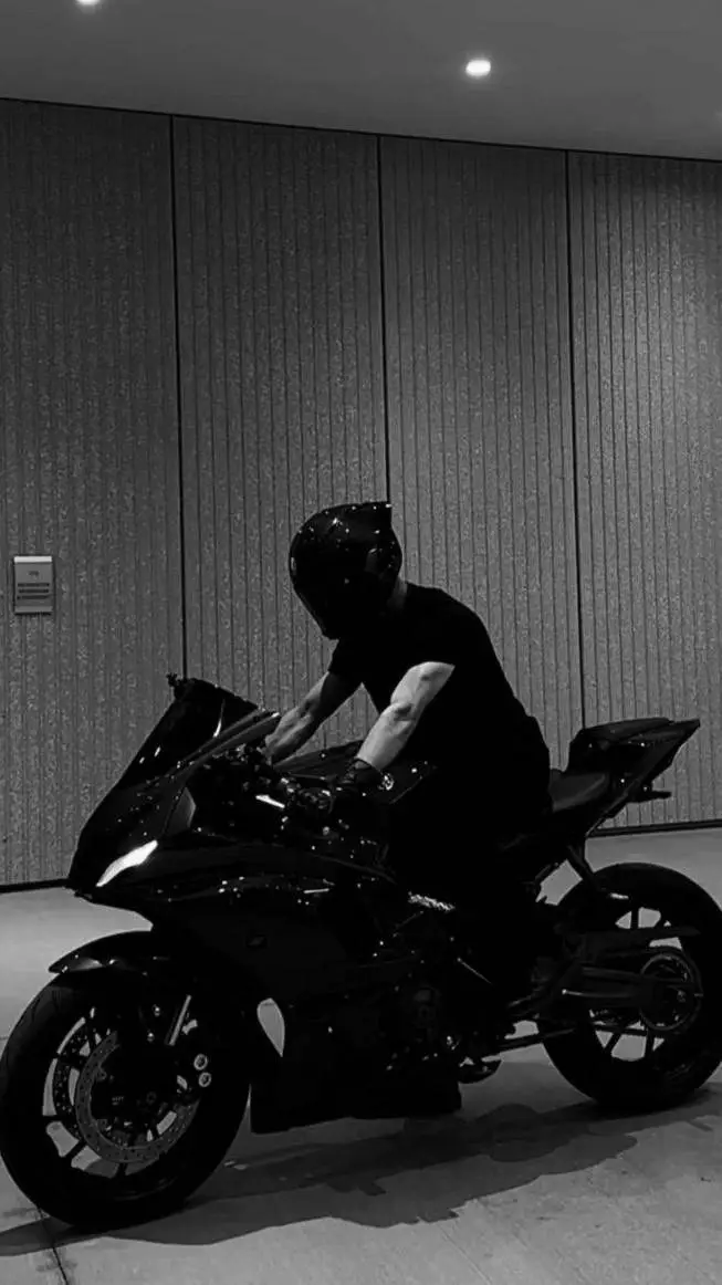 ai character: Maxwell (biker) background