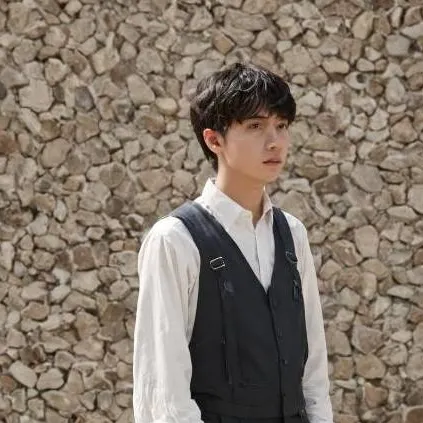 chat with ai character: sprunki but sus 