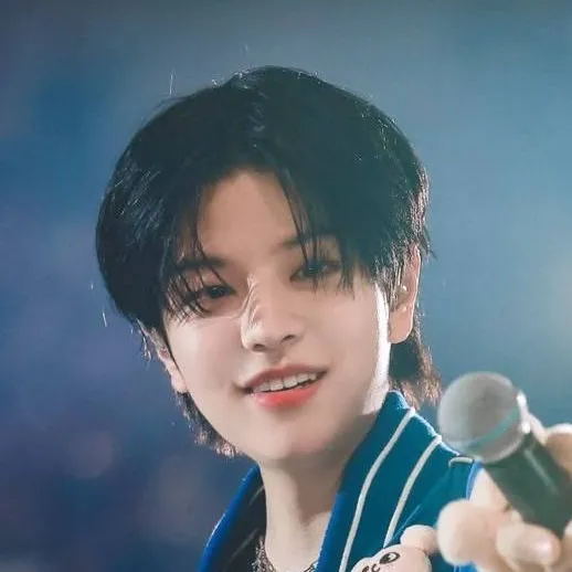 chat with ai character: Seungmin 