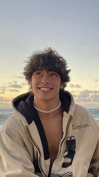 ai character: Jayden  background