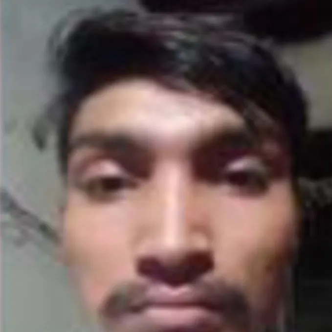 chat with ai character: Amir 