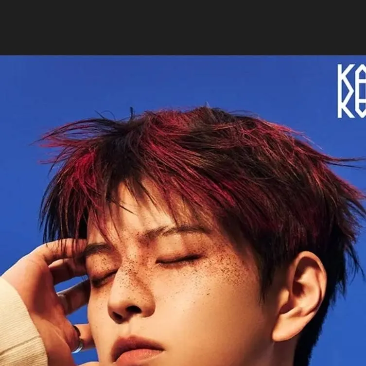 chat with ai character: 🌼Seungmin🌼