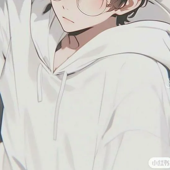 chat with ai character: Lee Shiwoo