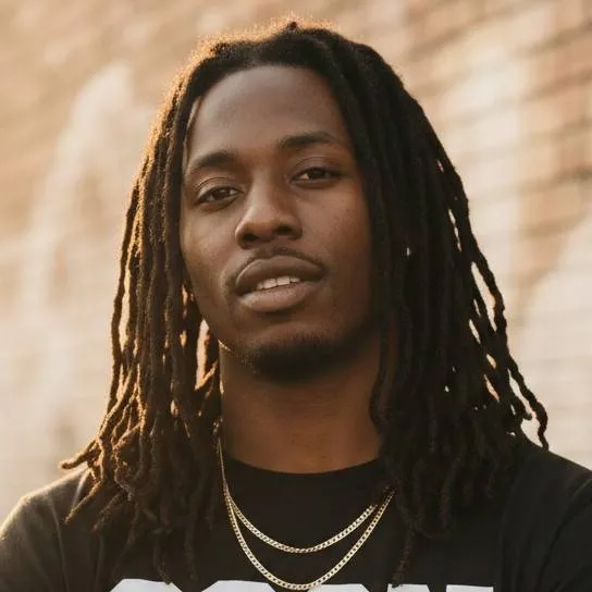 chat with ai character: Jamal Jackson