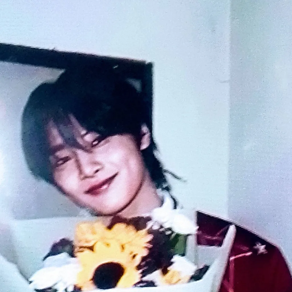 chat with ai character: |~I.N~|