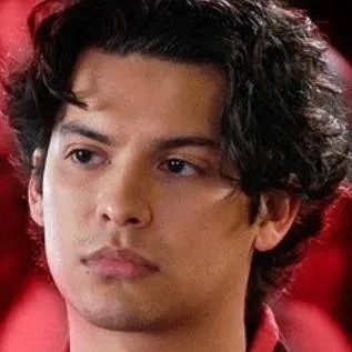 chat with ai character: Leo valdez