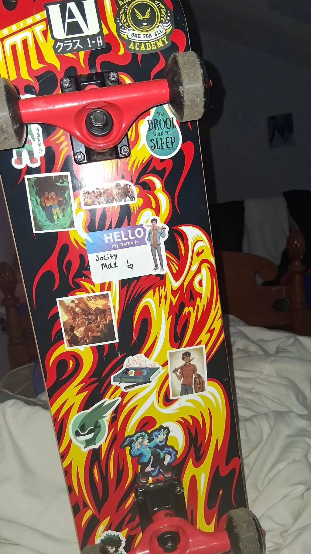 ai character: pjo/hoo background