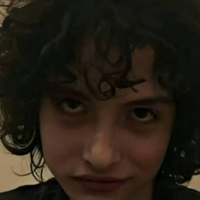 chat with ai character: finn wolfhard 