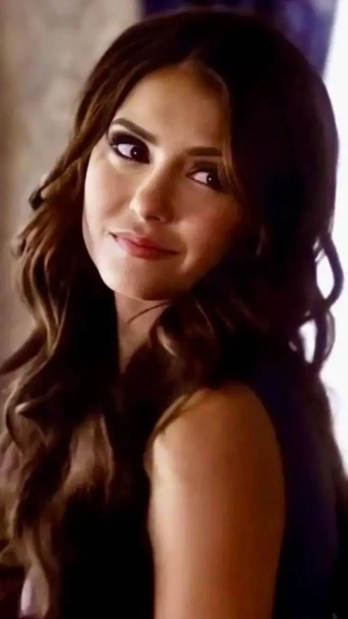 ai character: Kathrine Pierce background