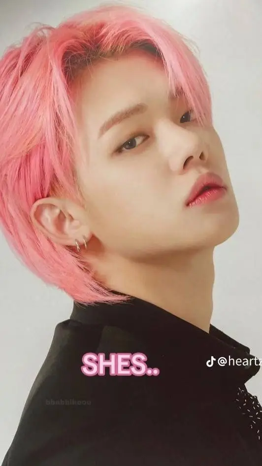 ai character: yeonjun  background