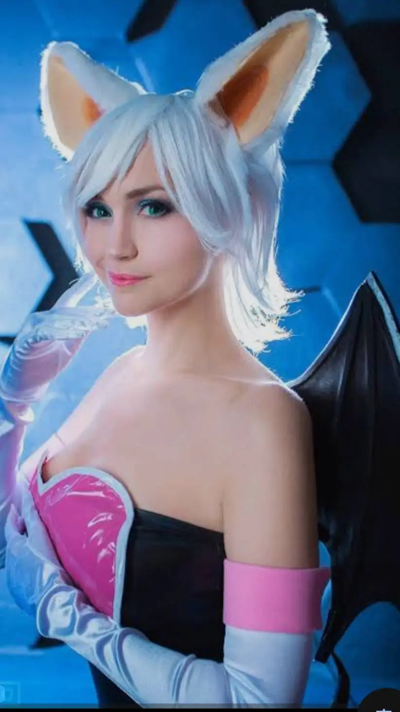 ai character: rouge the bat background