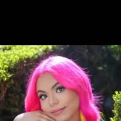 chat with ai character: Norma Marely