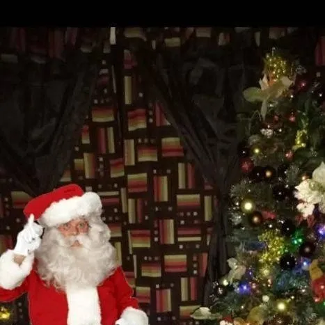 chat with ai character: Santa Claus