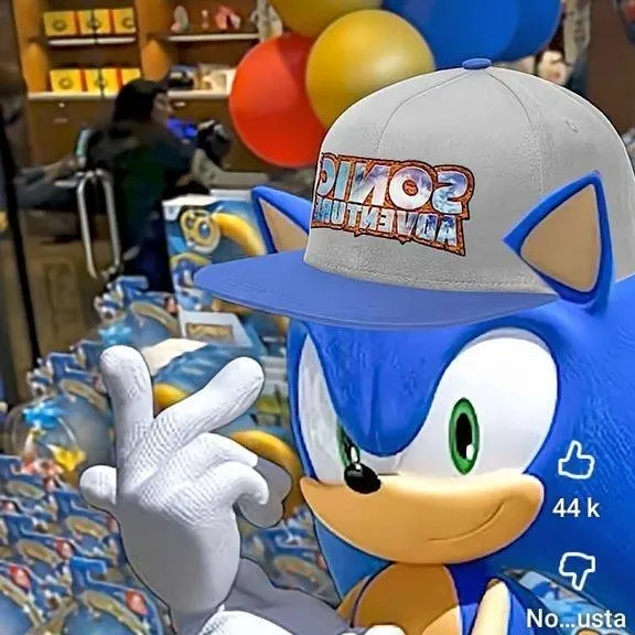 chat with ai character: cristiano Sonic