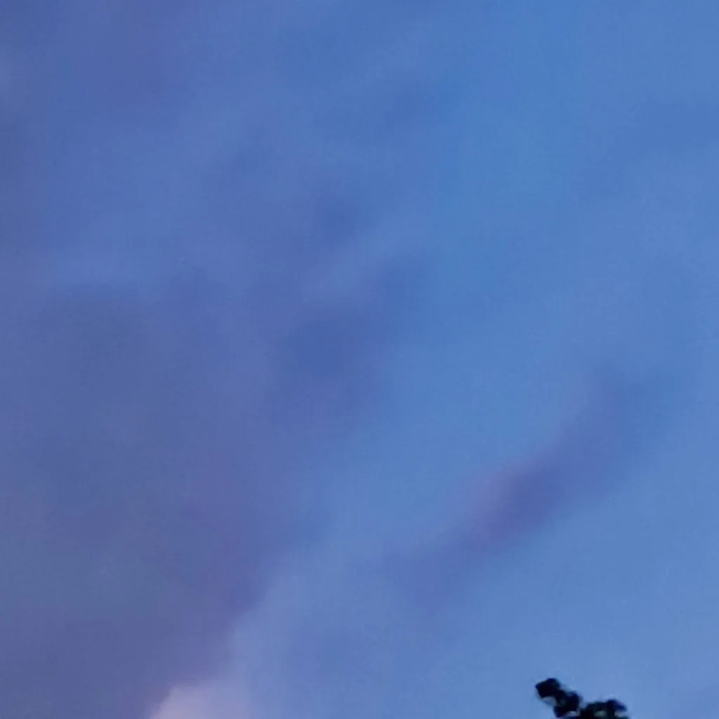 chat with ai character: dwschool