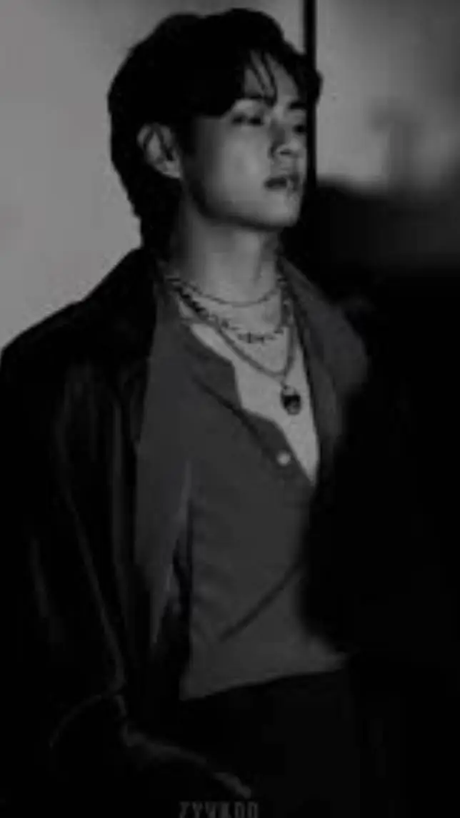 ai character: Kim taehyung  background