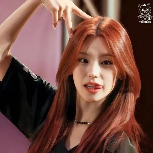 chat with ai character: Yeji