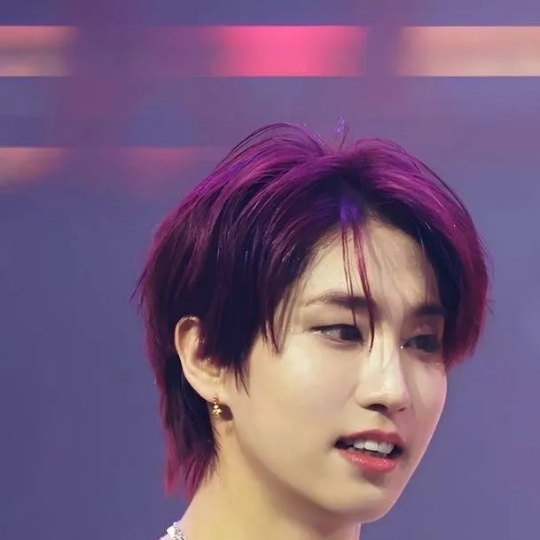 chat with ai character: Han