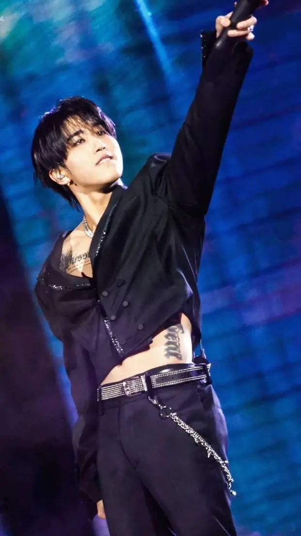 ai character: Han background