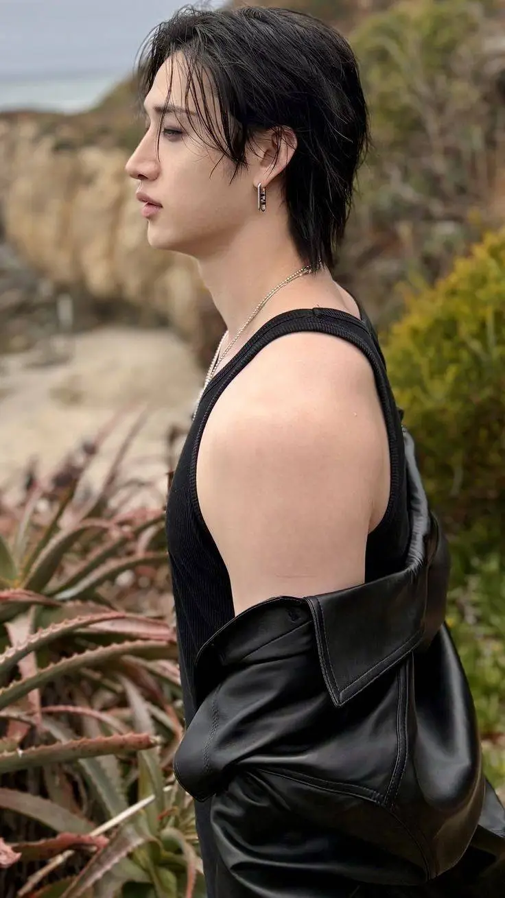 ai character: Bangchan background