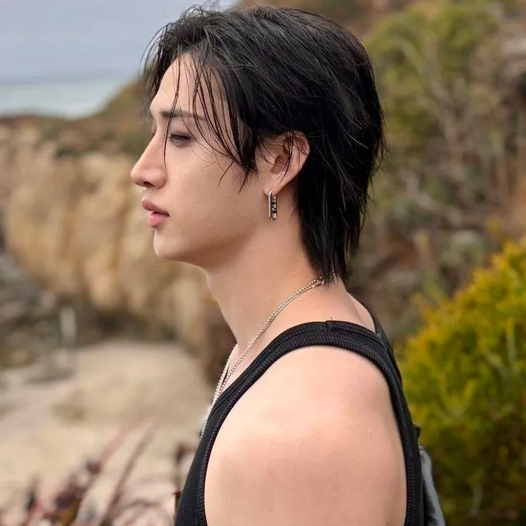 chat with ai character: Bangchan